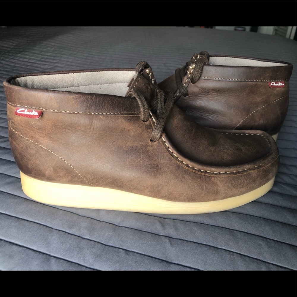 Clarks Wallabees